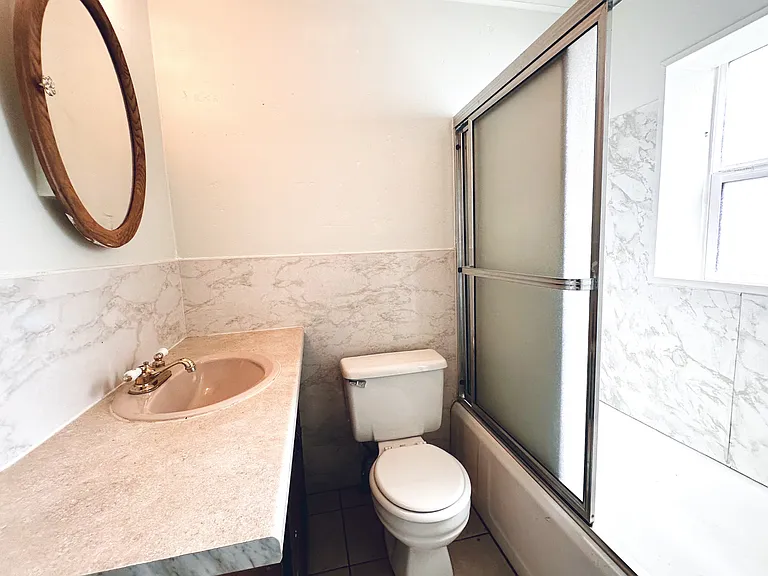1333 N Main St — Photo 14