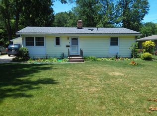 300 Avon Belden Rd, Avon Lake, OH 44012