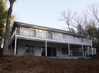 9124 N Helena Ave, Pentwater, MI 49449