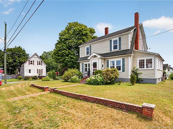 3rd image of 84 Howard St