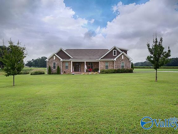 4th image of 2861 Butler Rd