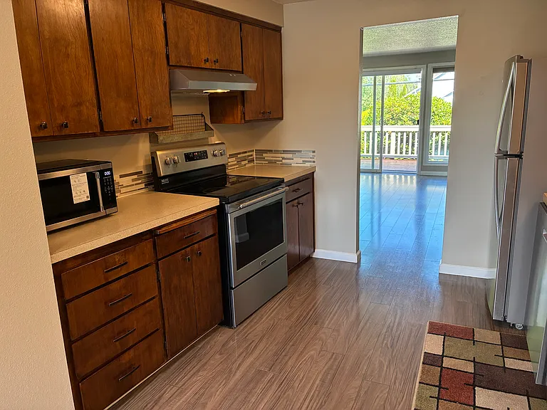 6149 Vista Dr #A — Photo 5