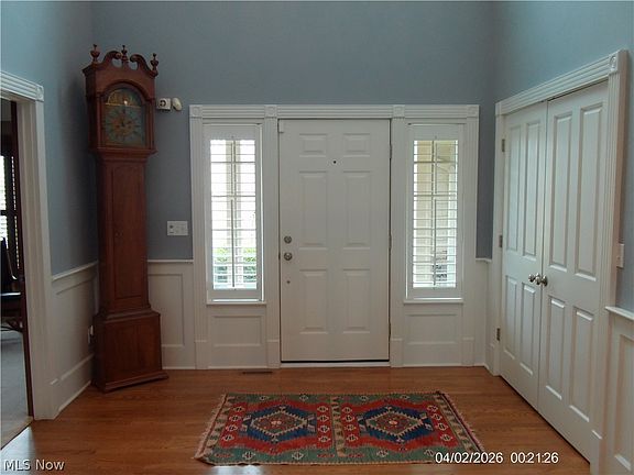 2nd image of 3382 E Glencoe Rd