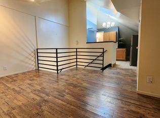 1012 NW 18th Ave, Portland, OR 97209