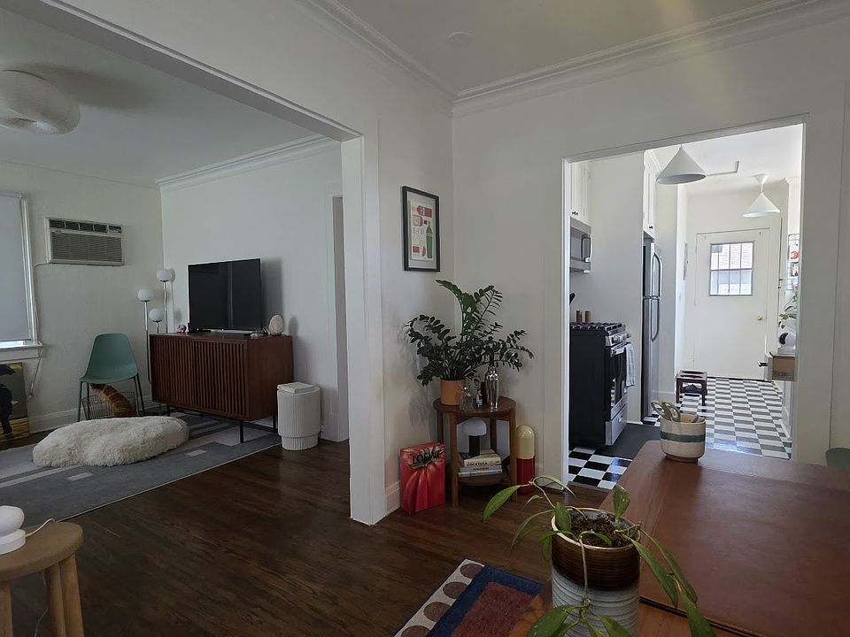 1st image of 2356 W Avenue 31