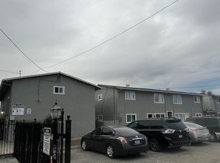 611 E 7th St APT 16, Gilroy, CA 95020