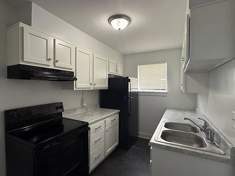 1222 Fauquier St SW #45 — Photo 2