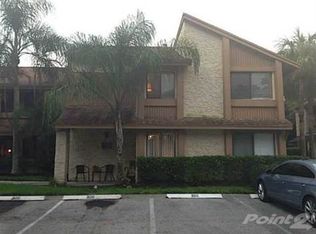 253 Wimbledon Lake Dr, Fort Lauderdale, FL 33324