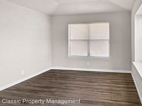 5th image of 514 Matt Ln #Matt514