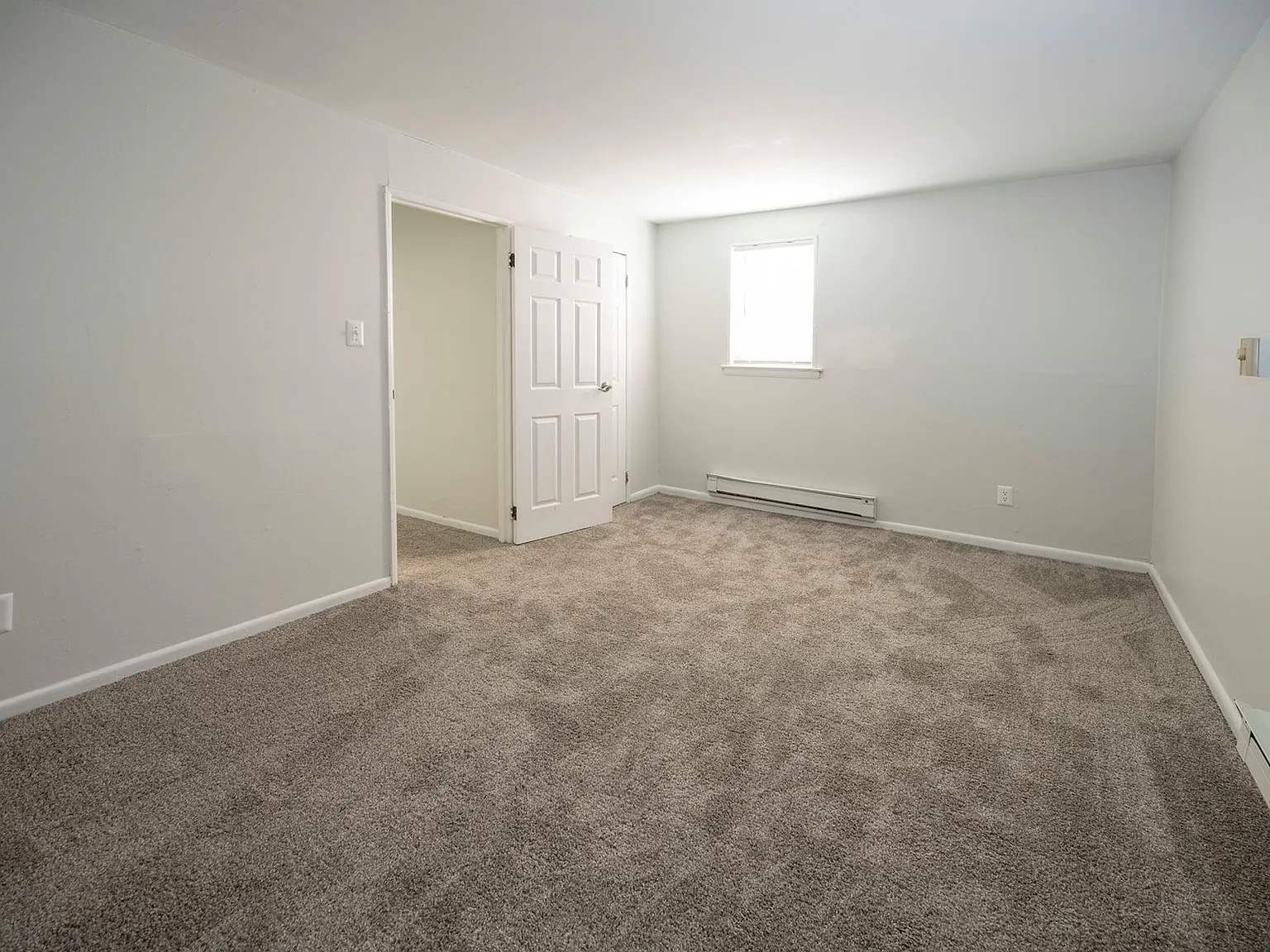 Stationwalk Apartments- Adorable Community looking for its perfect person! — Photo 4