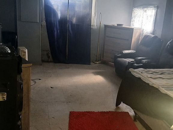 5th image of 6942 S Bell Ave