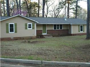 915 Valencia St, Jackson, MS 39204