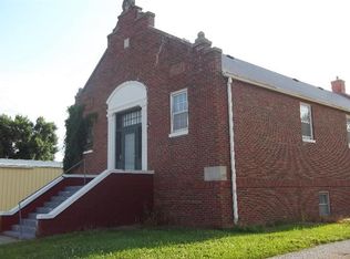113 N Broad St, Orient, IA 50858