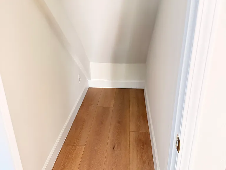 5701 Malaga Pl — Photo 15