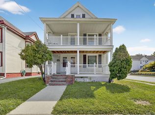 31 Worrall Ave, Poughkeepsie, NY 12603