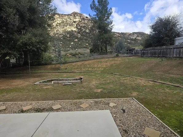 25450 Bellemore Dr, Ramona, CA 92065