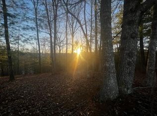 30 Cross Creek Rd #31, Robbinsville, NC 28771