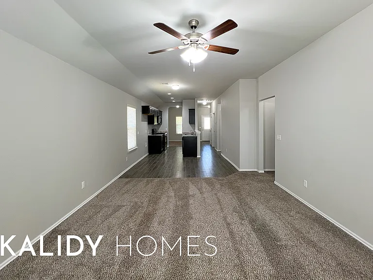 412 Nathan Way — Photo 7