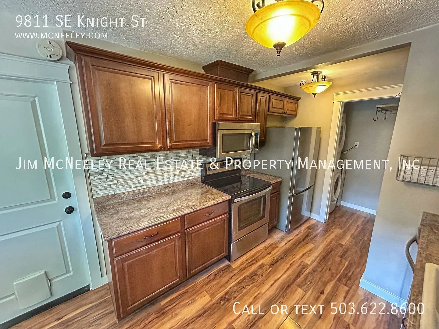 Lents Three Bedroom Remodeled One Level with Central Air and Fenced Backyard — Photo 2