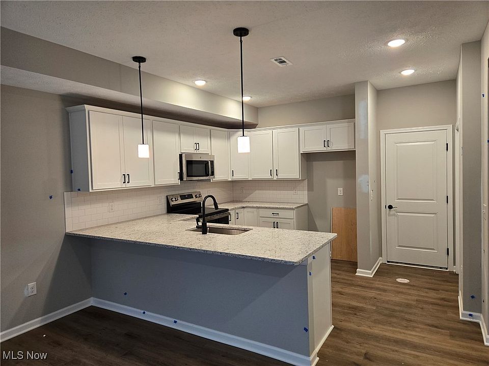 2nd image of 3512 Bushwillow Dr