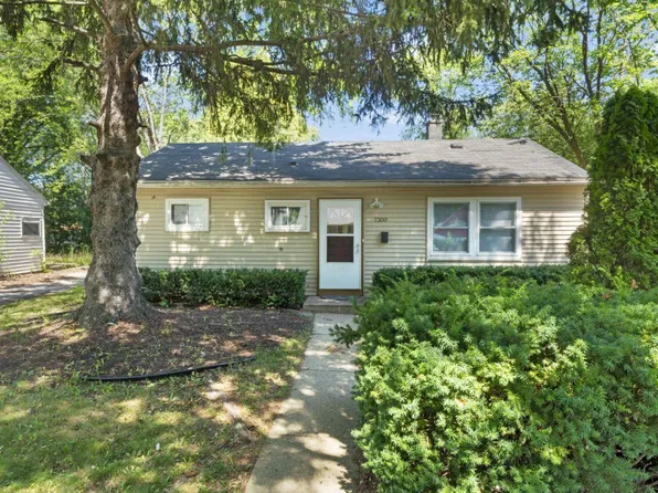 7300 West Tallmadge PLACE, Milwaukee, WI 53218