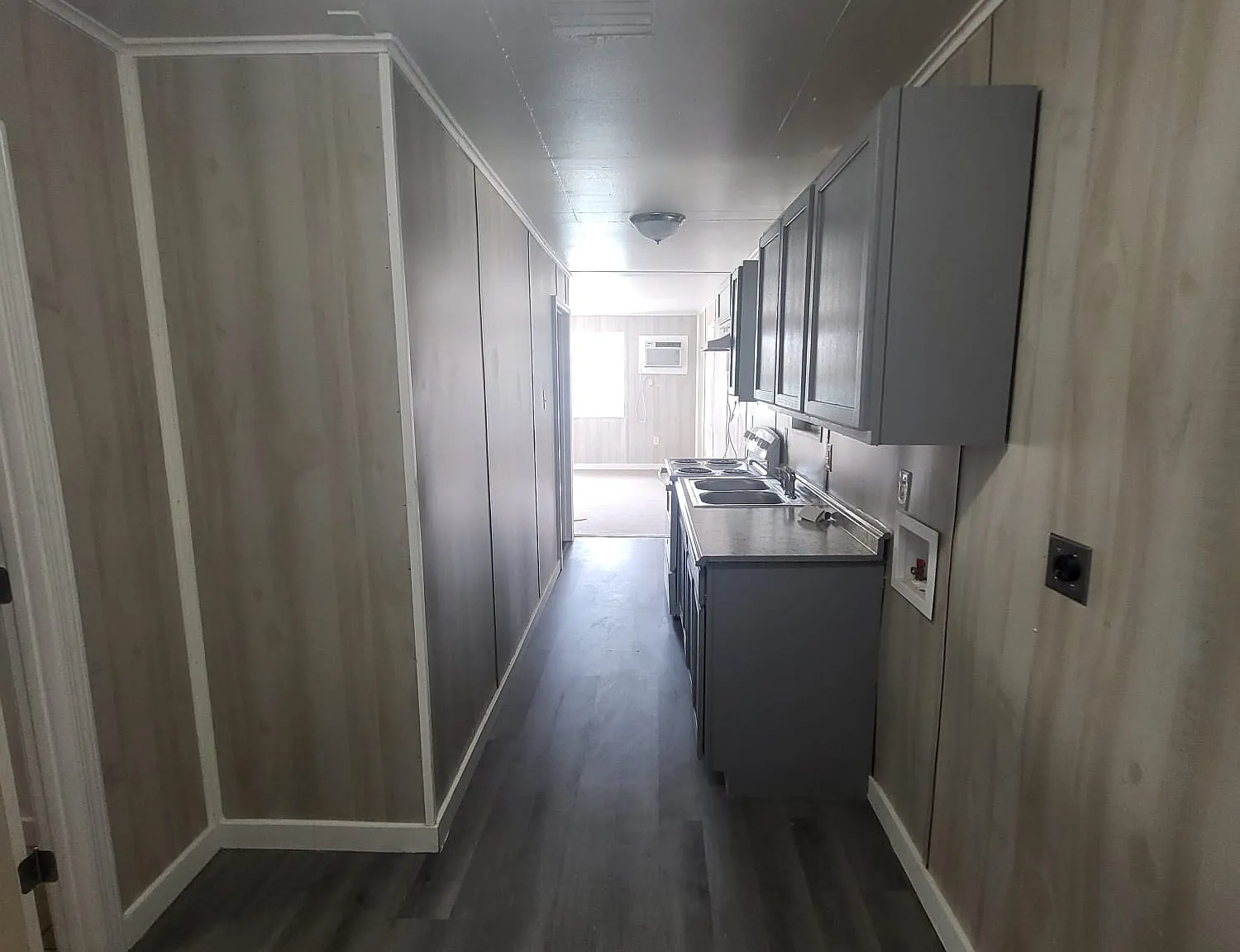 1 bed, 1000 sqft, $1,200 — Photo 1