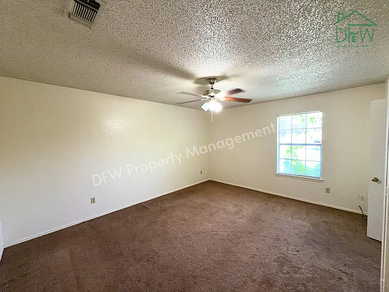 1613 Edge Hill Rd — Photo 8
