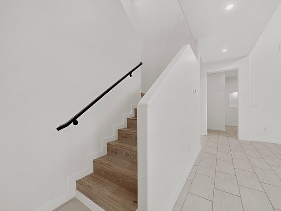 5th image of 86 Rancho Pequenos Way NW
