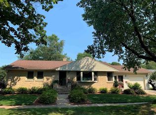 350 Washington Ave, Port Edwards, WI 54469