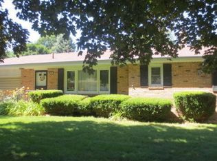 343 W Maple St, Coloma, MI 49038