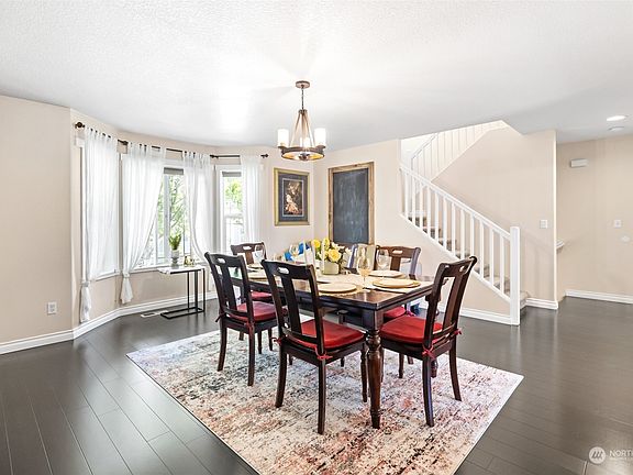 5th image of 8418 13th Avenue SE