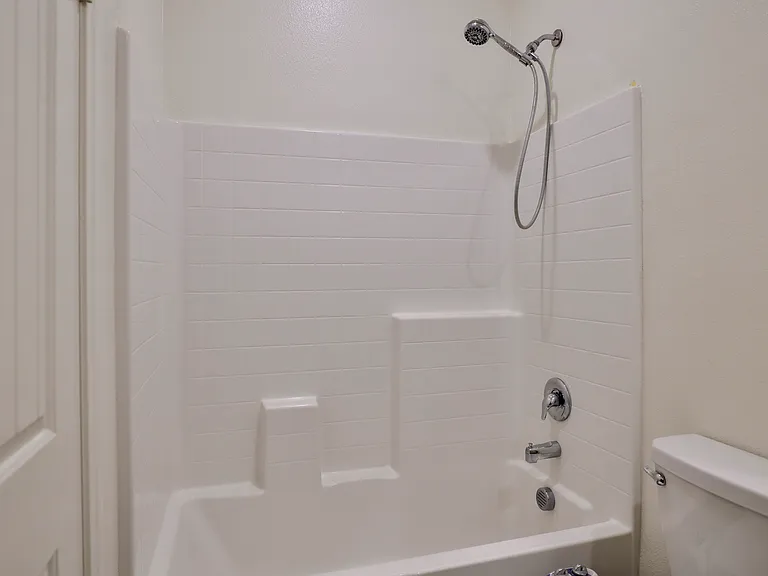 7070 Montecito Ln — Photo 6