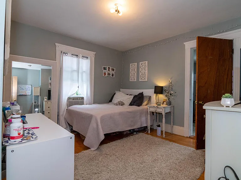 57 Parsons St #2 — Photo 11