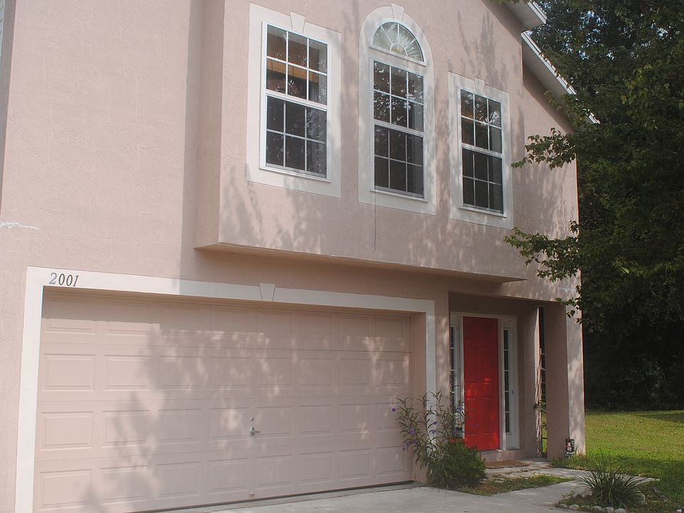 1st image of 2001 Wiley Oaks Ln