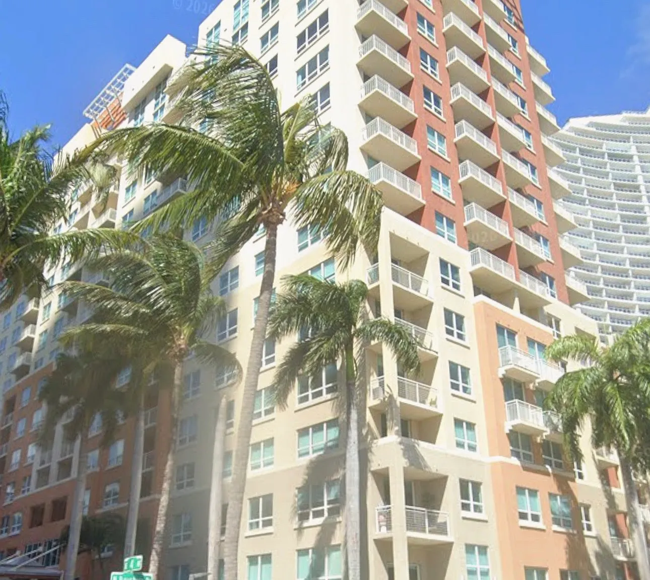 2 bed, 1047 sqft, $3,350 — Photo 1