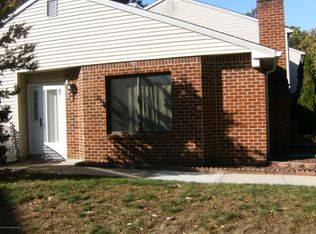 63 Jean Ct, Old Bridge, NJ 08857