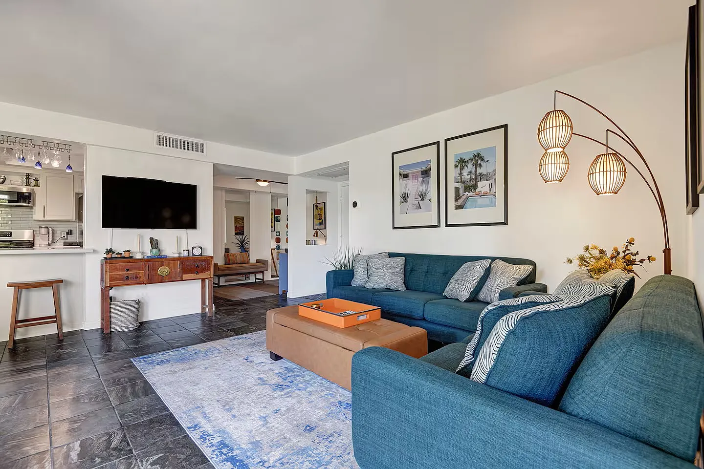 2BR/2BA Palm Springs w/ Workspace — Photo 2