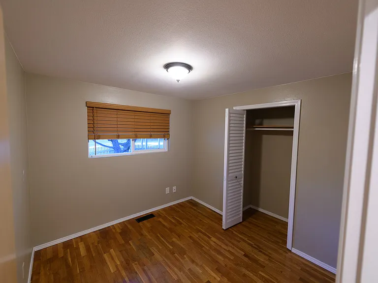 Second upstairs bedroom.
