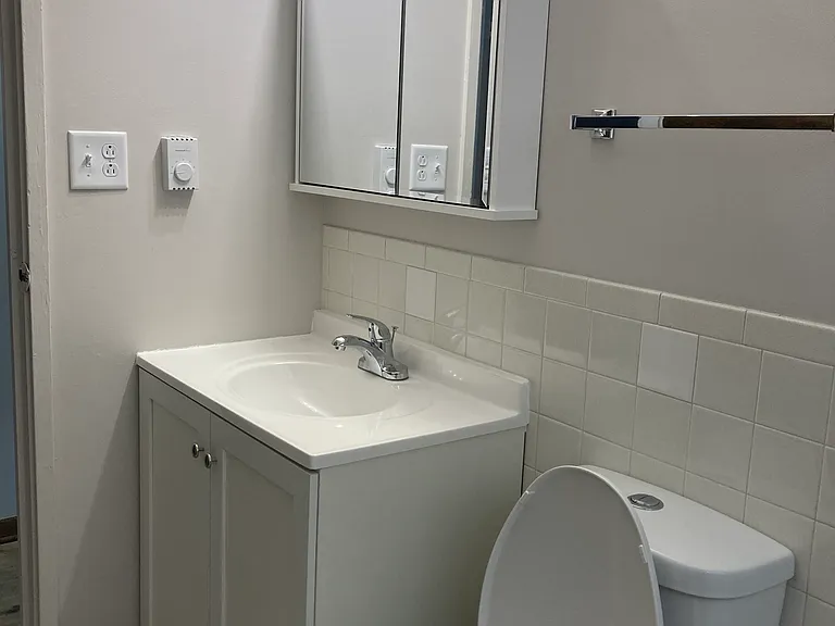 6220 W 65th St #2N — Photo 8