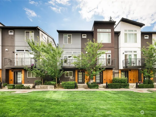 1562 139th Lane NE, Bellevue, WA 98005