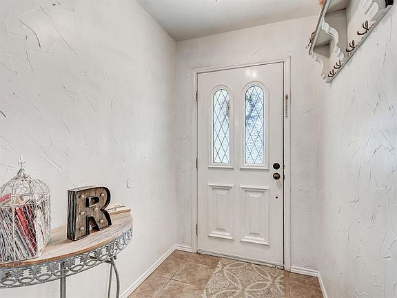 5th image of 6709 Inwood Dr