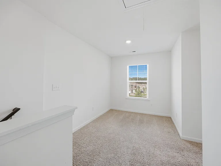 2900 Bogart Ln — Photo 16