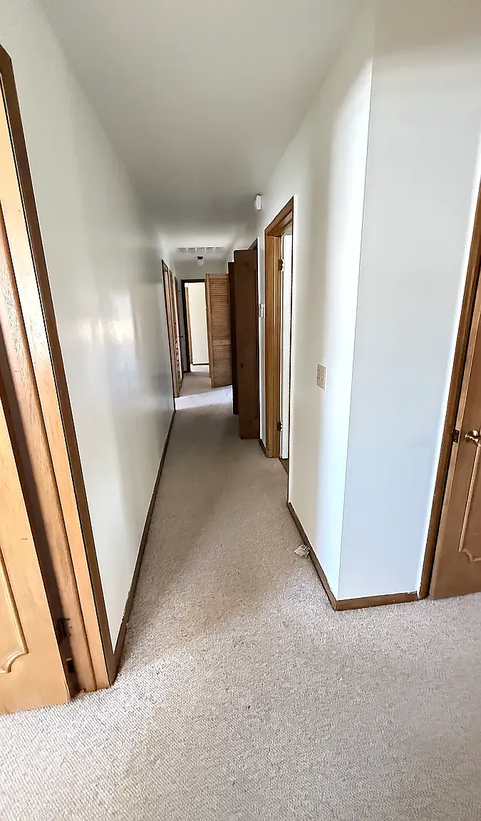 4 bed, 2422 sqft, $2,000 — Photo 4