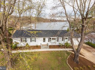 2732 Cedar Dr, Riva, MD 21140