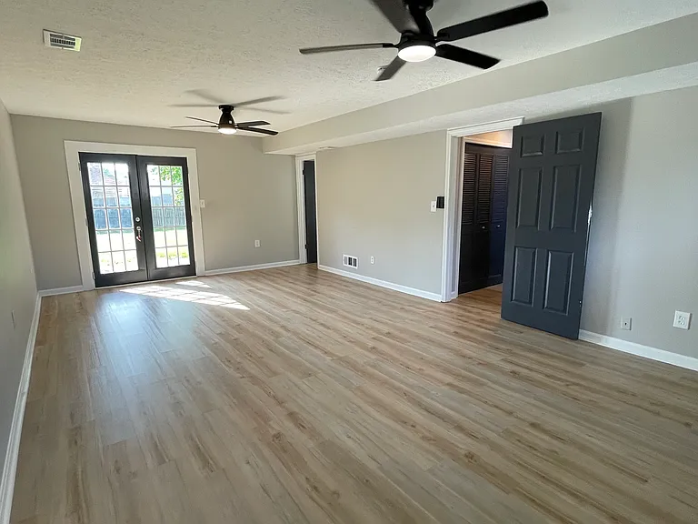 3800 Alameter Dr — Photo 12