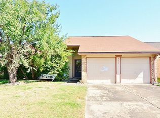 3607 Fiddlers Green Dr, Houston, TX 77082