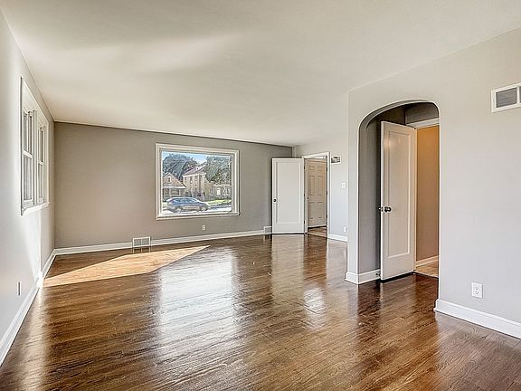 3rd image of 3137 S 35th St