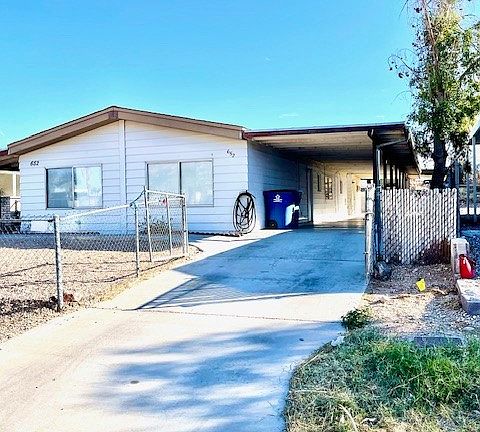 2nd image of 652 Palo Verde Drive