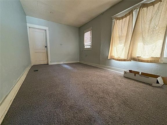 5th image of 3416 E 58th Ter