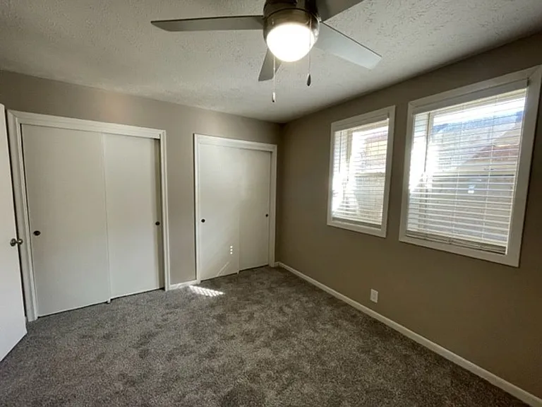 Bristol Square Apartments — Photo 70